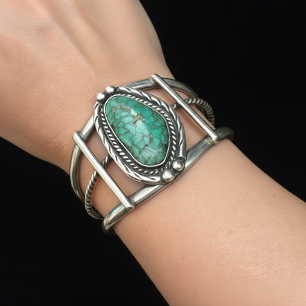 Vintage Southwestern Sterling Silver Turquoise Cuff Bracelet